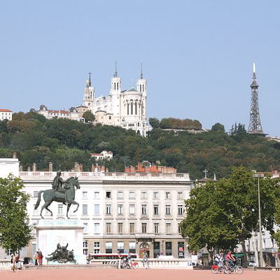 lyon-227081.jpg