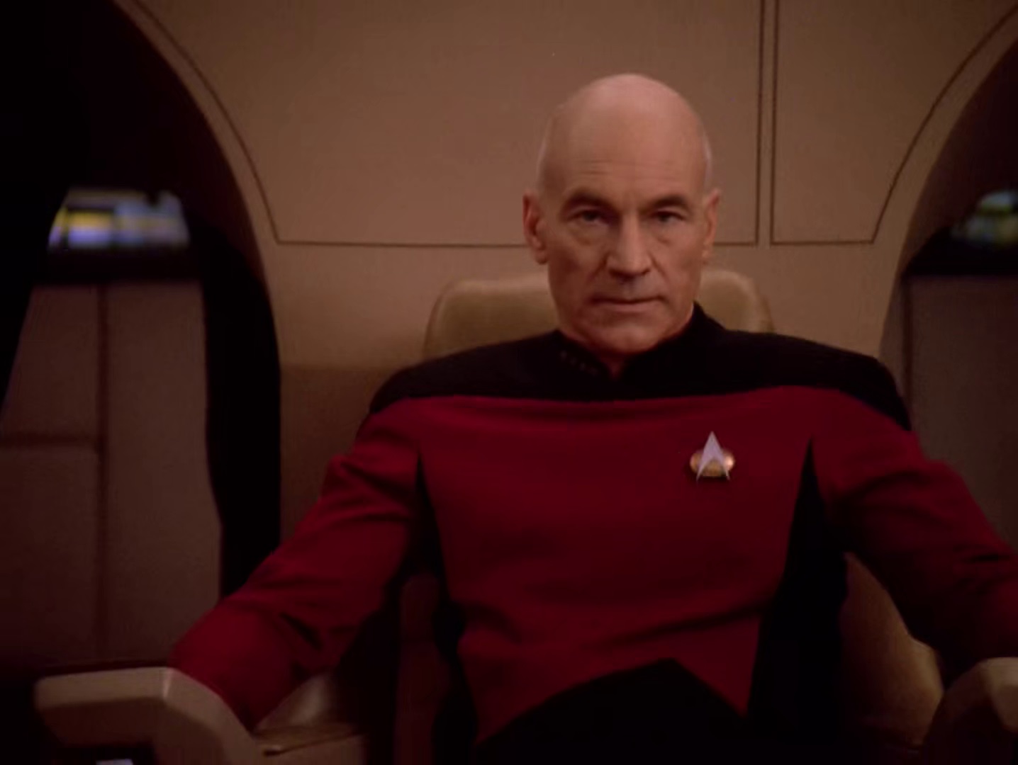 Jean-Luc_Picard,_2370.jpg