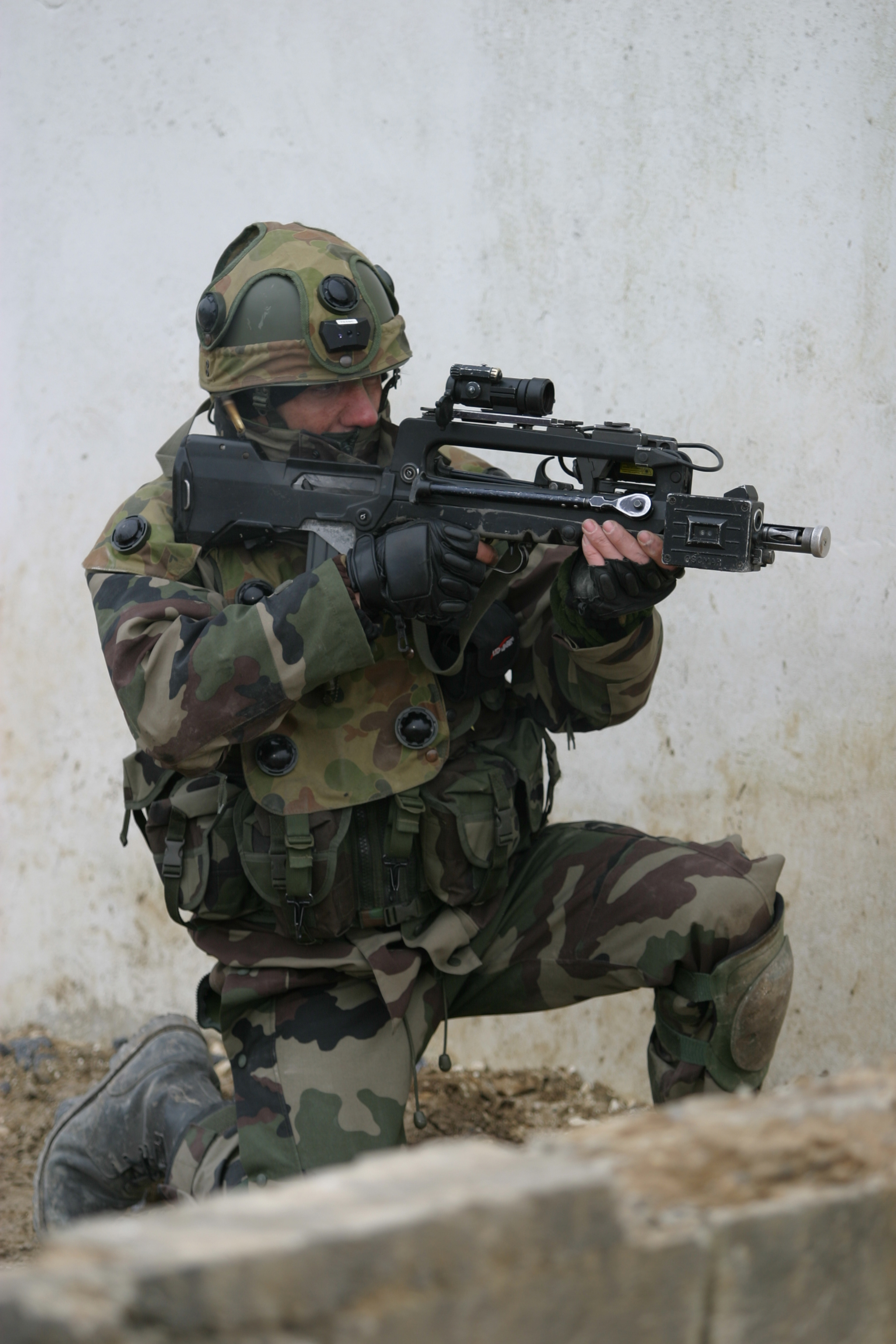 Soldat_fran%C3%A7ais_au_CENZUB_2.jpg