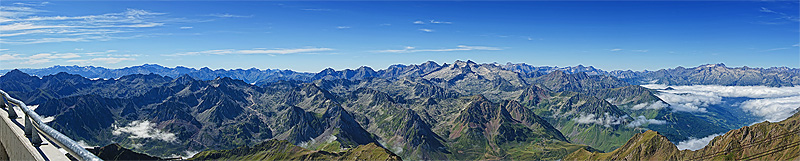 panorama_pyrenees_mini.jpg
