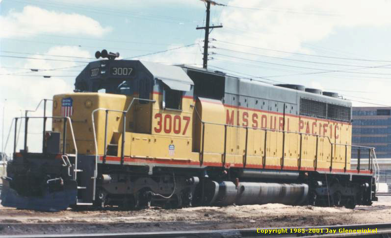mp3007.JPG