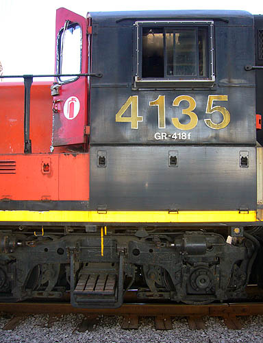 Engine4135.jpg