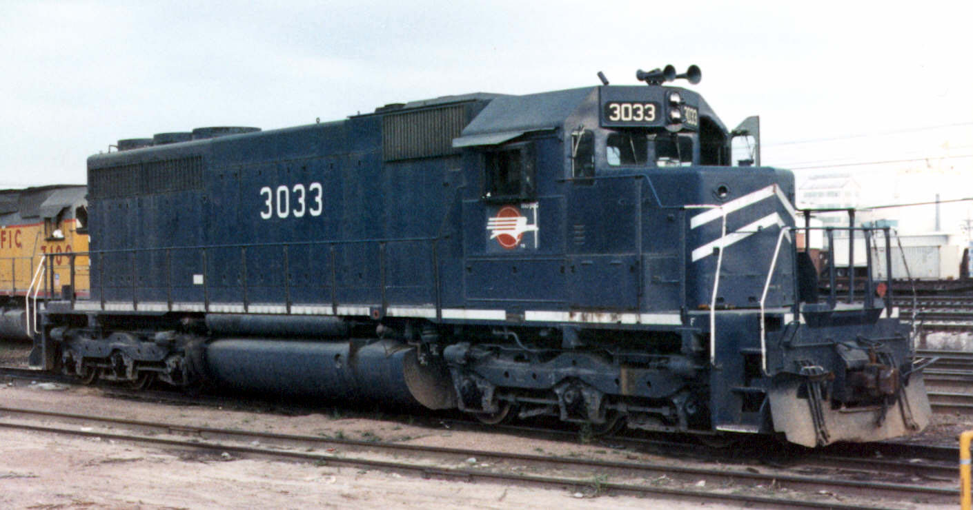 mp3033.jpg