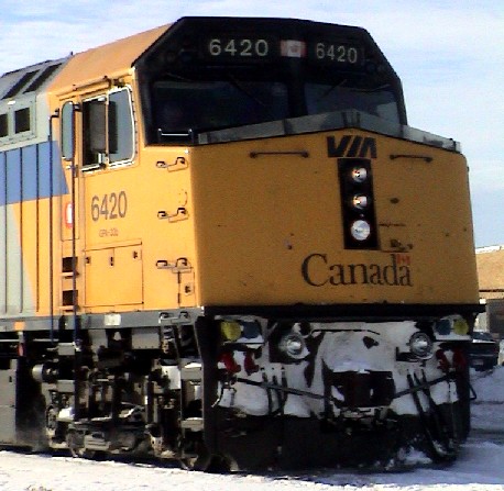6420%20VIA%2014%20Moncton%2020051228%20SLB%206.jpg