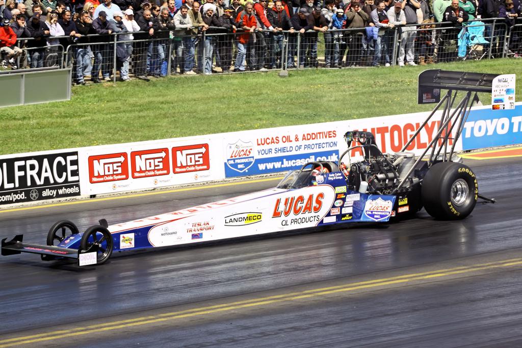 top_fuel_dragster...7510440--493a66b.jpg