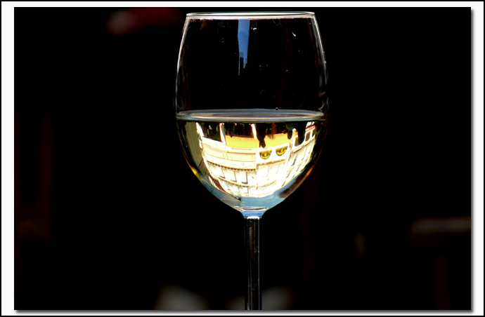 vinoveritas2.jpg
