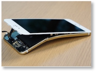 Iphoneplié.jpg