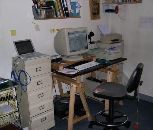 bureau.jpg