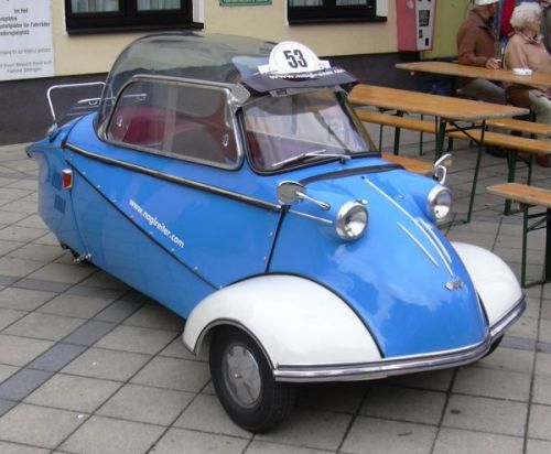 messerschmidt-kabinenroller-1959.JPG