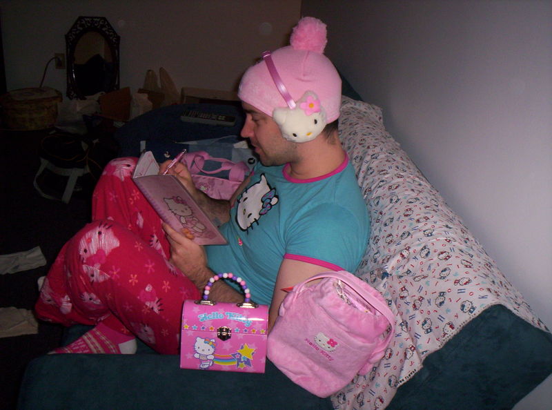 hello-kitty-humiliation-1.jpg