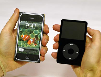 iphone-comp-03.jpg