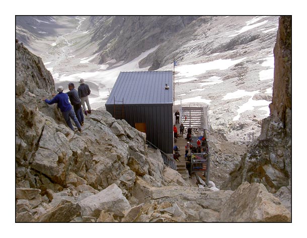 refuge2.jpg