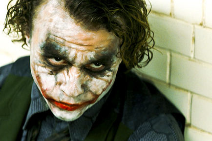 darkknight2.jpg