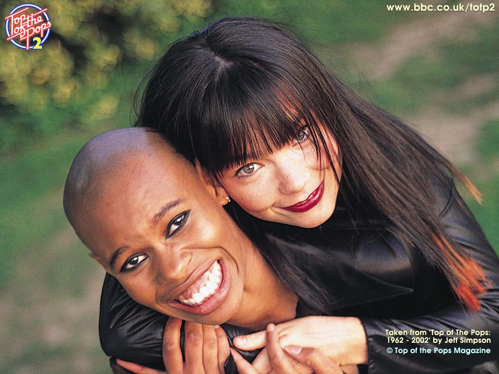 bjork_and_skin.jpg