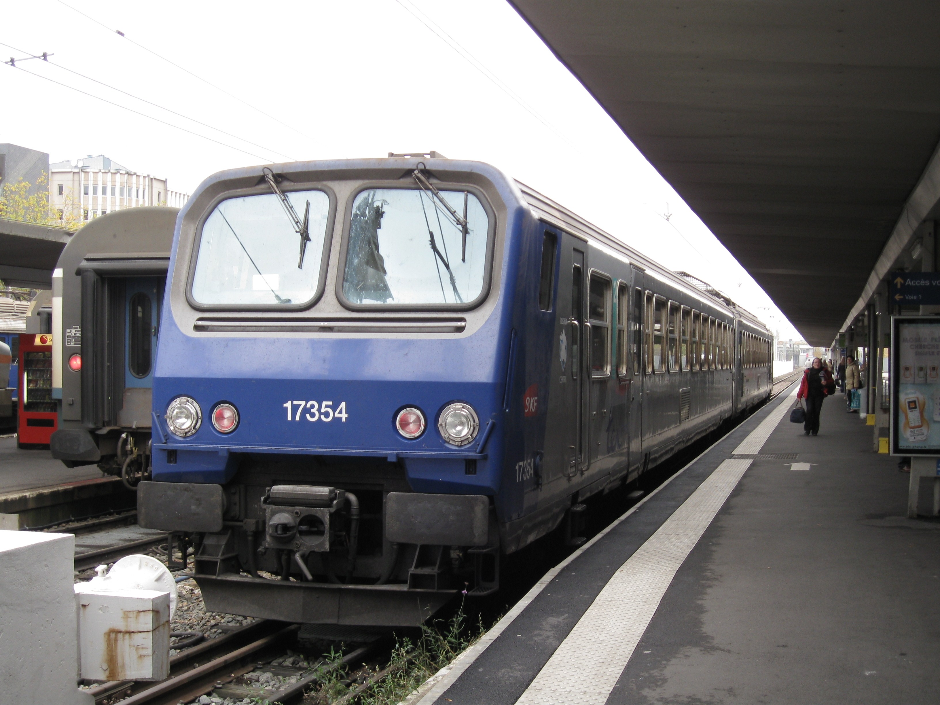 SNCF_Z_17354_en_gare_d'Orléans.jpg