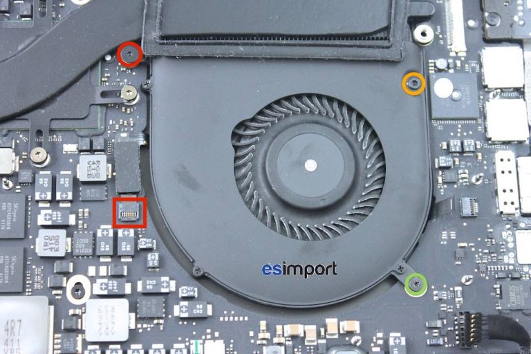 020_MacBook_Pro_15_2013_15pouces_carte_composant.jpg
